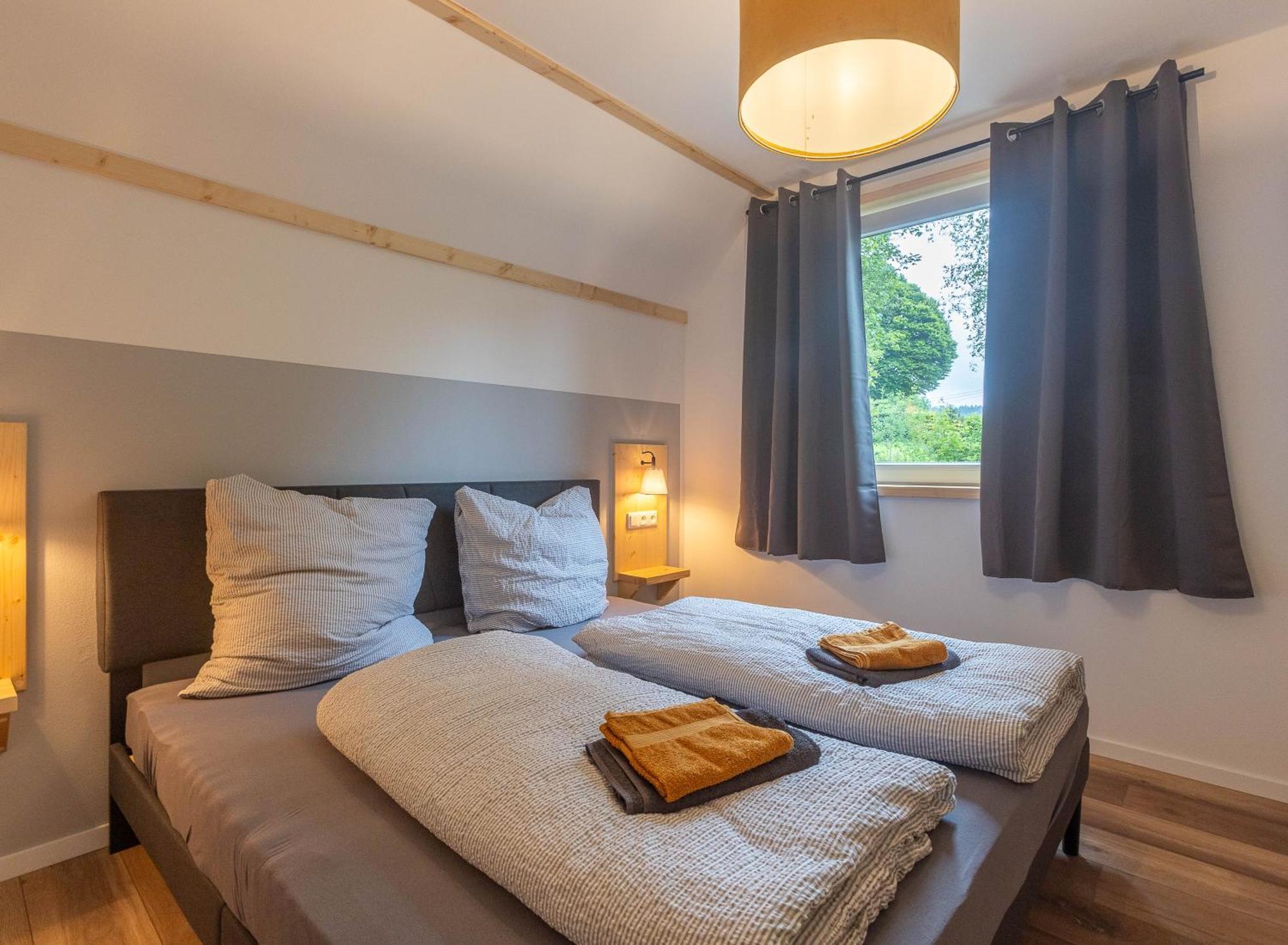 Urlaub Am Schwarzbach Mit Sauna Und Whirlpool Haus Felix Kuchelscheid Ngoại thất bức ảnh