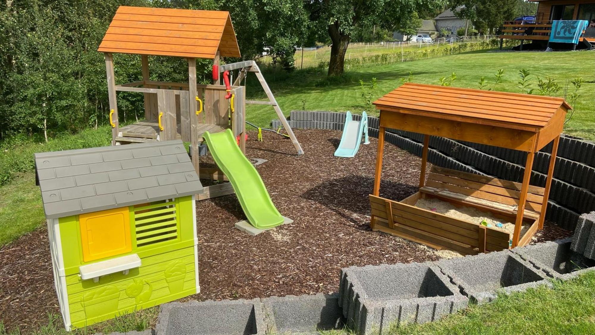 Urlaub Am Schwarzbach Mit Sauna Und Whirlpool Haus Felix Kuchelscheid Ngoại thất bức ảnh